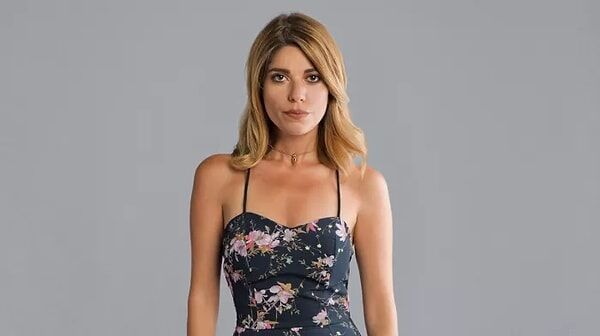 Ceren Moray Cihan Albora'nın Eski Aşkı Olarak Geliyor!