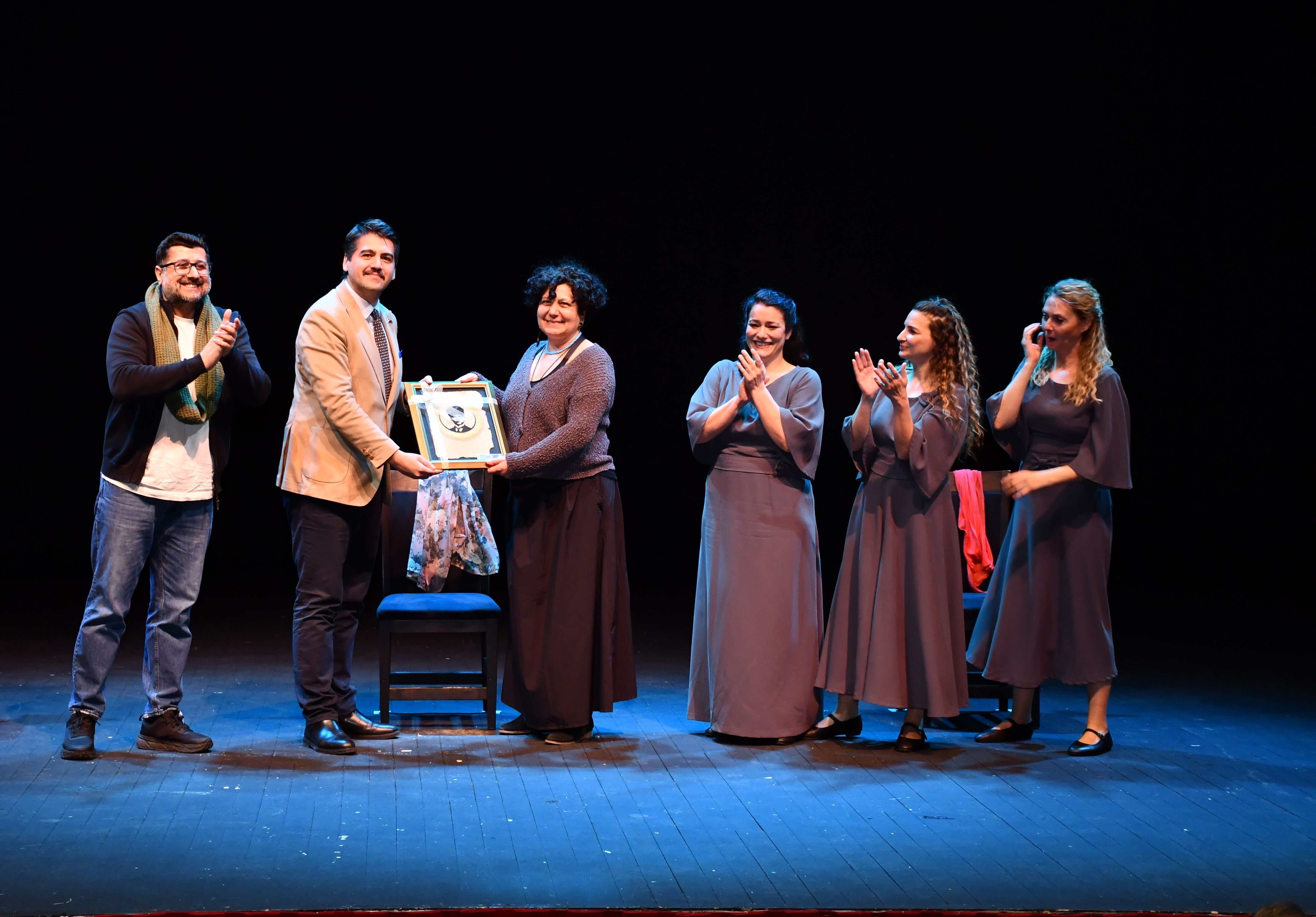 “Sen İstanbul’dan Daha Güzelsi̇n” 