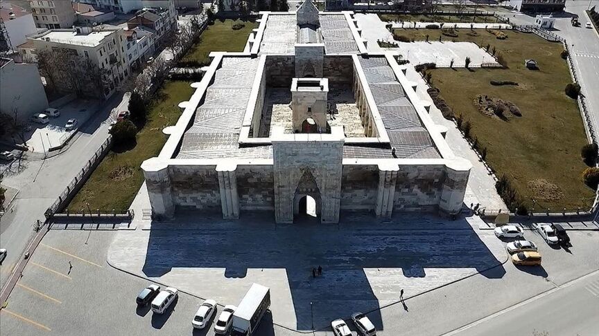 Sultanhanı Kervansarayı