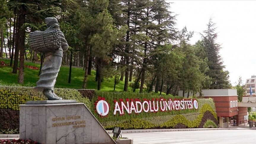 Anadolu Üniversitesi