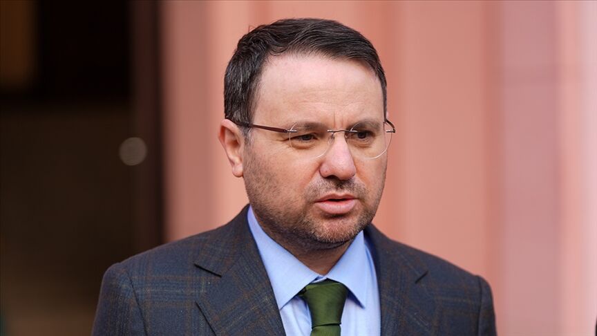 Bakan Gürlek’in Tapu Kaydı Soruşturmasında "Tinder" Detayı: Ayşegül E.K. Yakalandı!