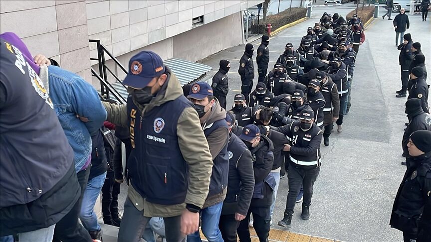 Eskişehir Merkezli Dev Operasyon: 18 İlde Şafak Baskını, 32 Tutuklama!