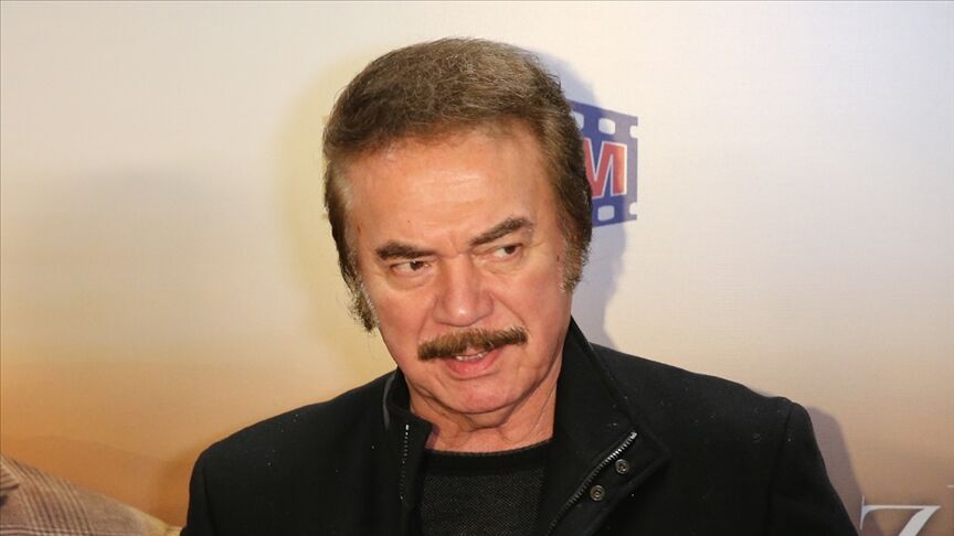 Orhan Gencebay'dan Kötü Haber! 