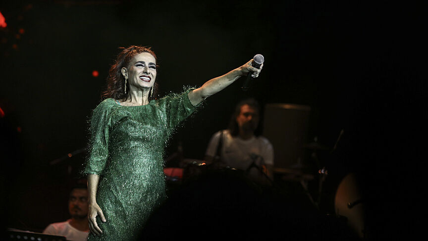 Yıldız Tilbe