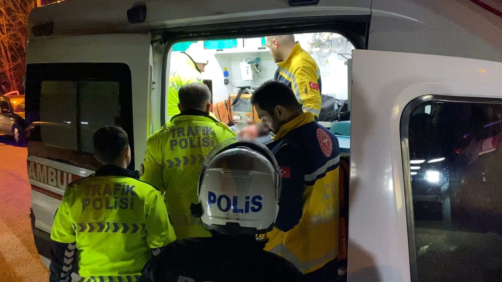 Ambulans ve Polis