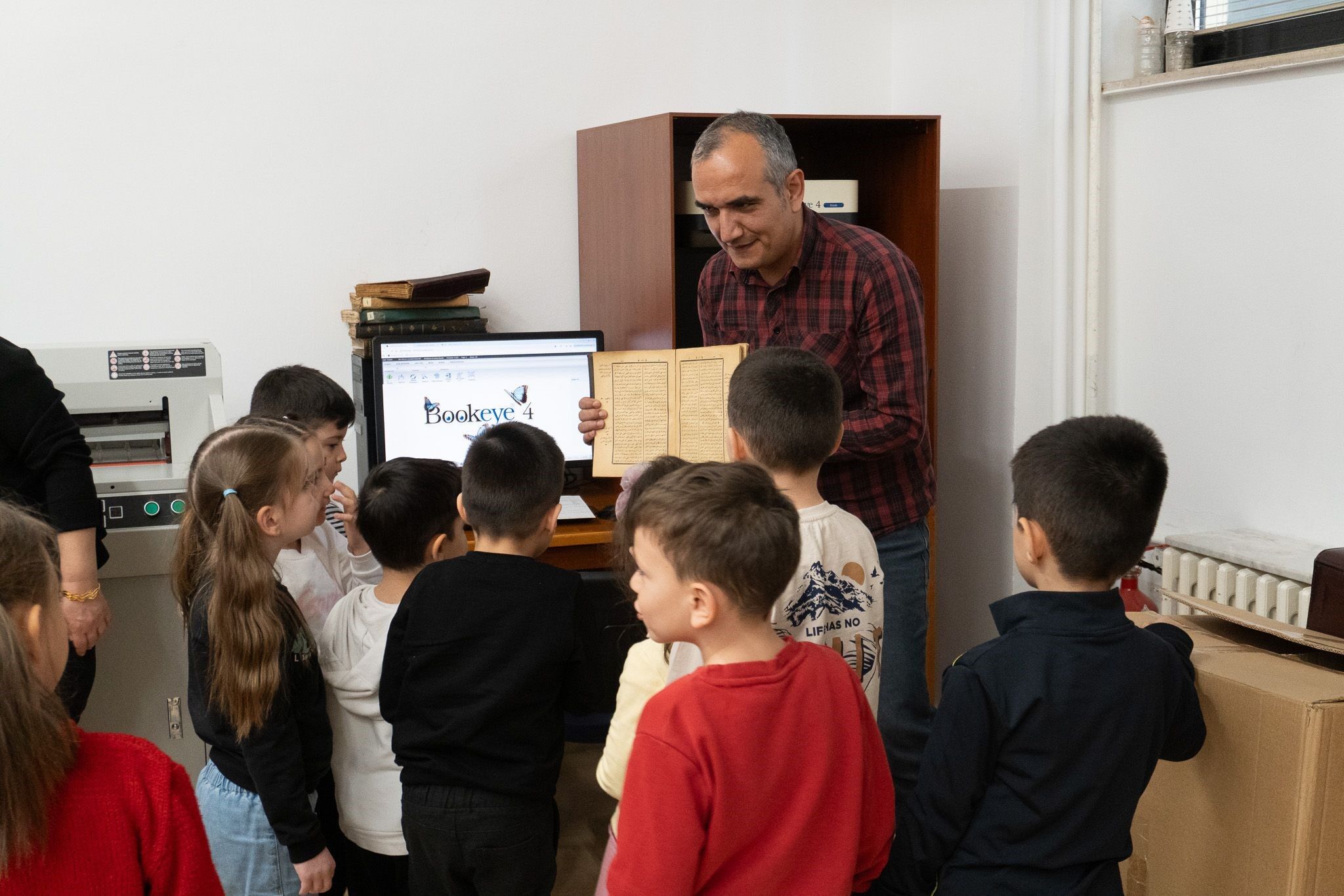 Minikler kitaplarla buluştu