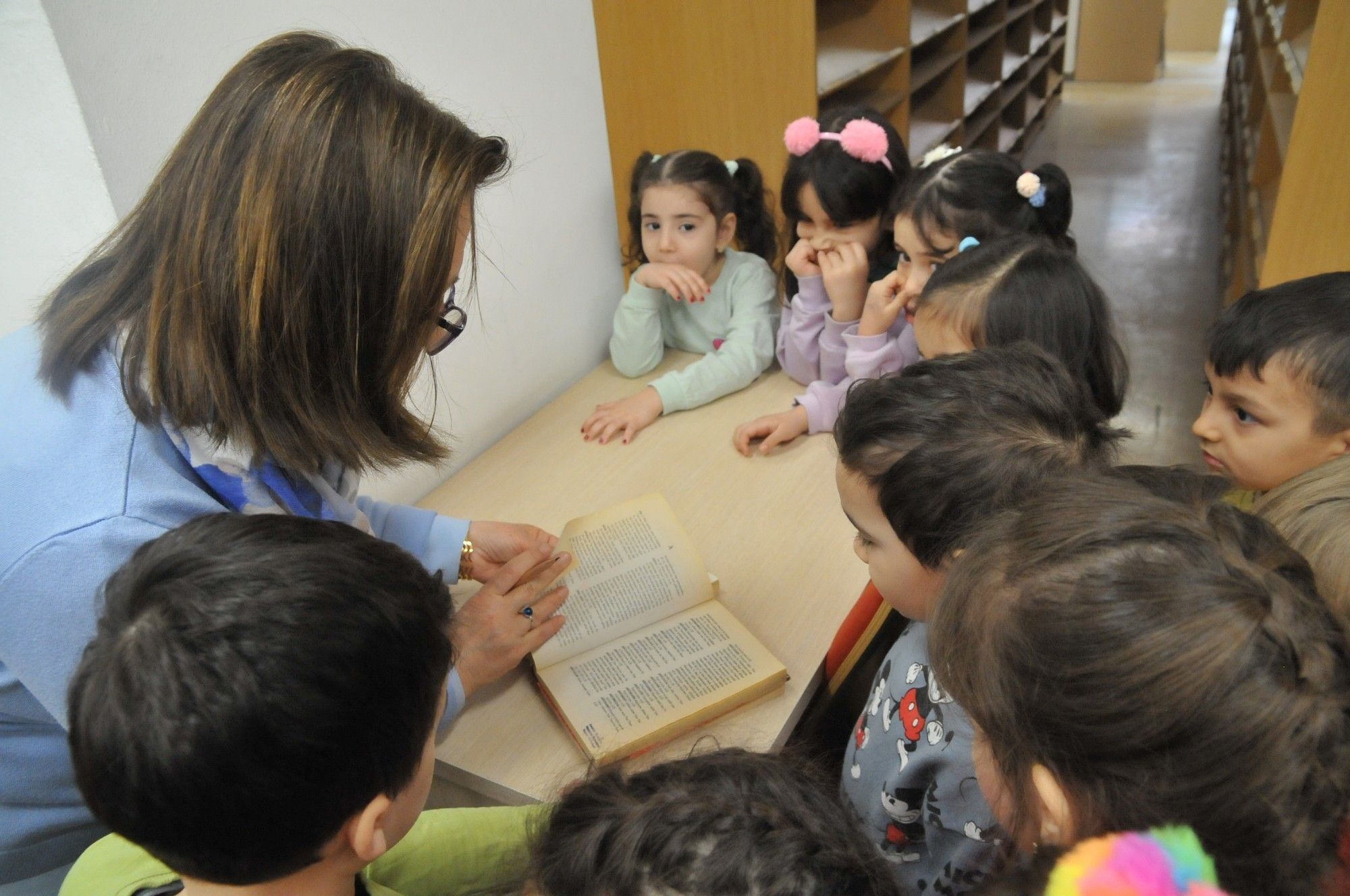 Minikler kitaplarla buluştu