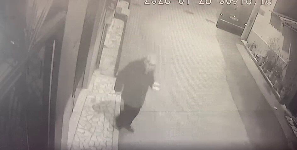 Kocasını Öldürdü