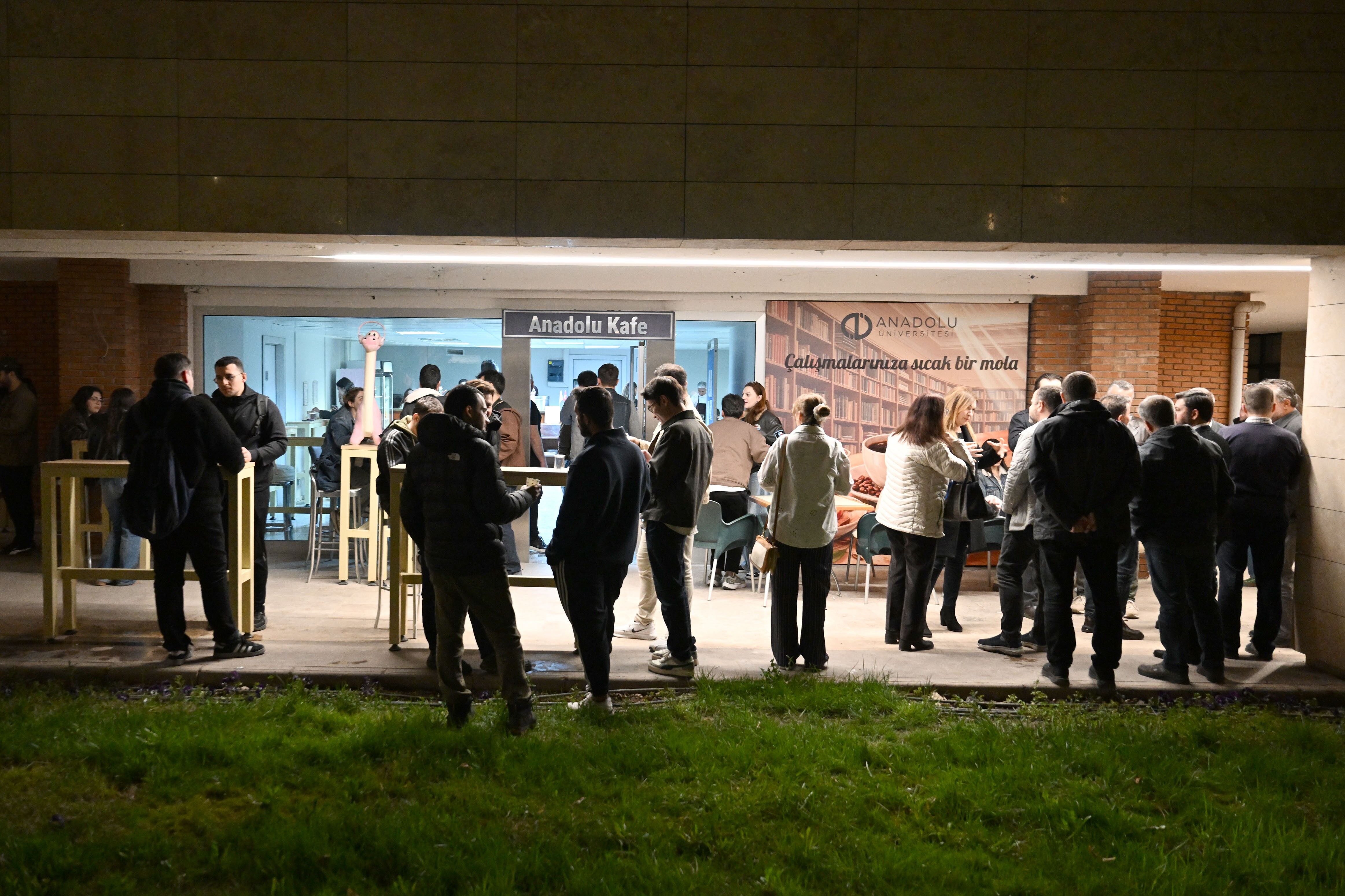 Anadolu Üniversitesi