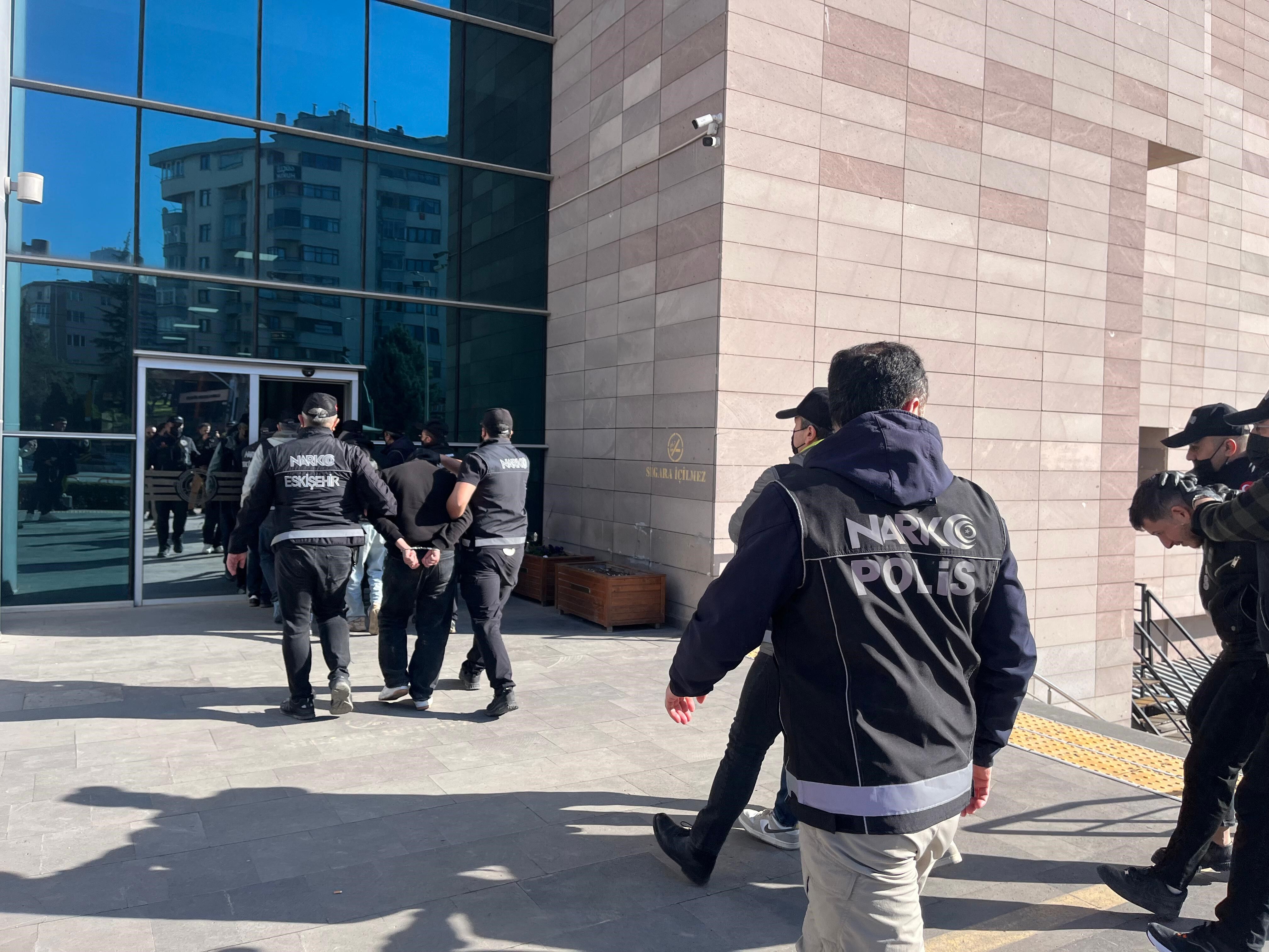 Uyuşturucu Operasyonu 