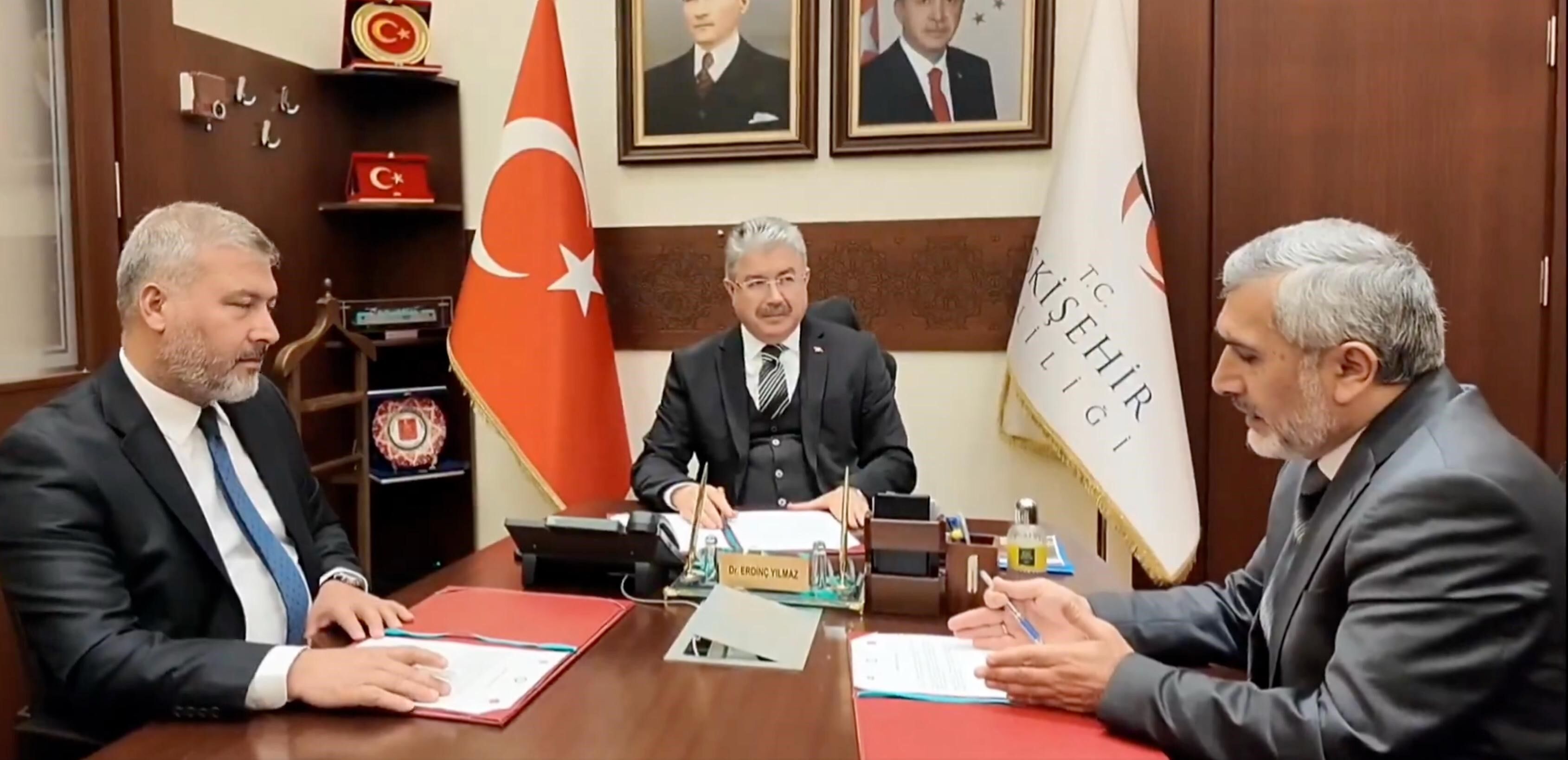 Anadolu Üniversitesi Genç Ofis