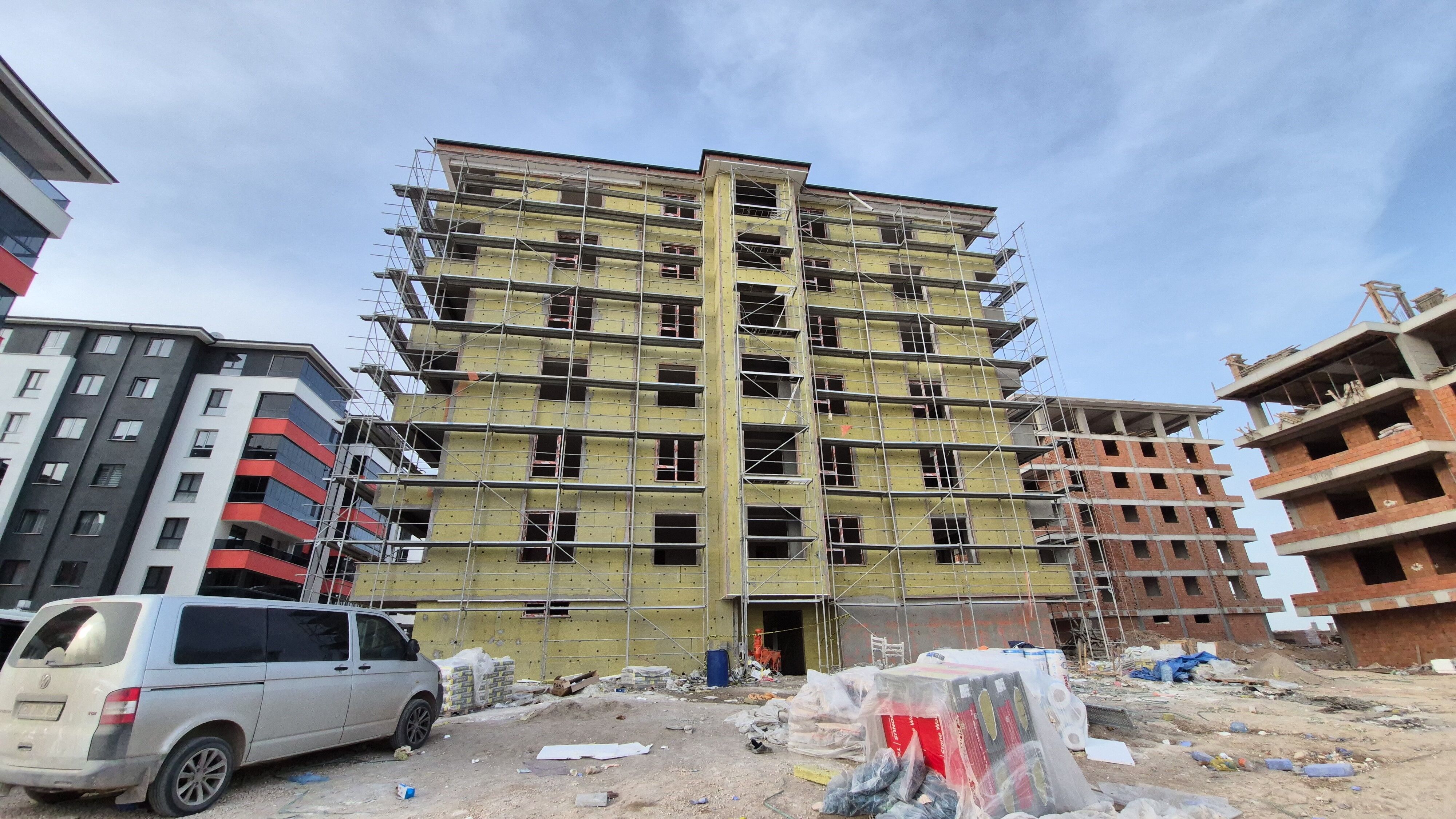 Eskişehir'de Asansör Boşluğuna Düşen İşçi 