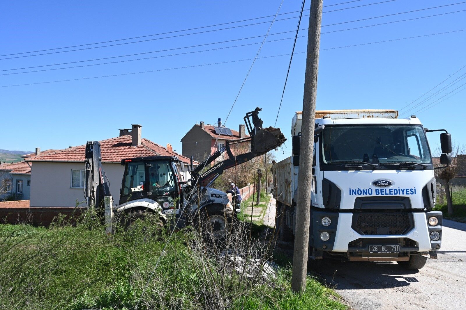 İnöü Belediye Ekipleri