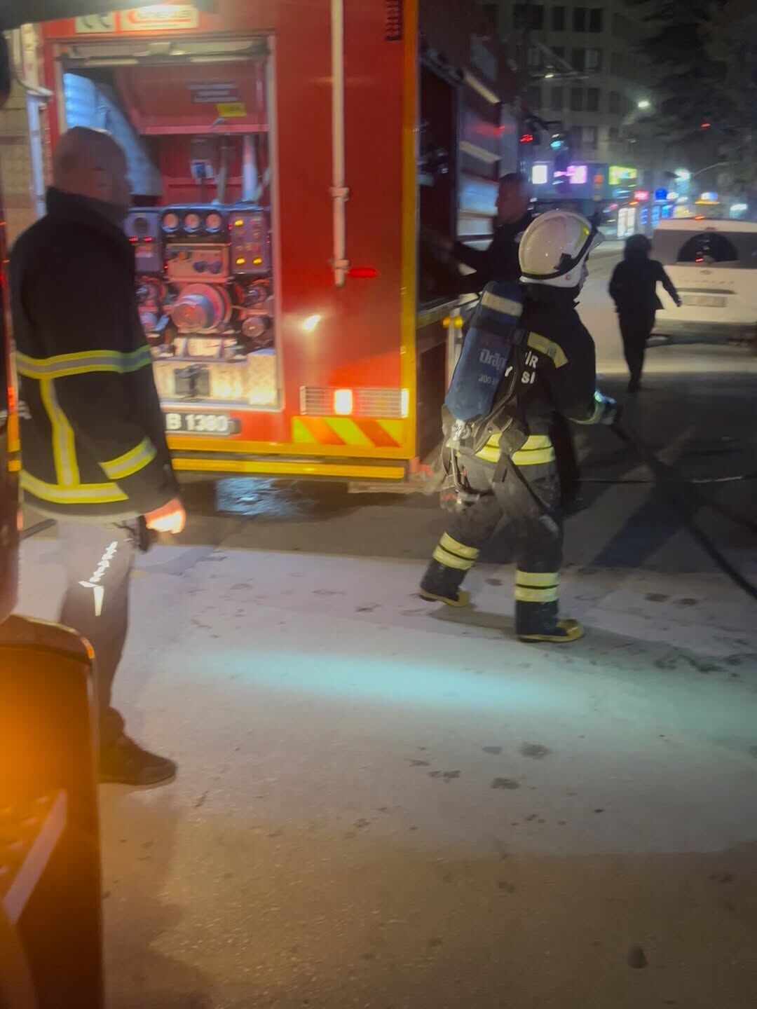 İş yeri alev aldı