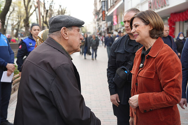 Başkan Ünlüce Hamamyolu’nda Vatandaşla Buluştu (12)
