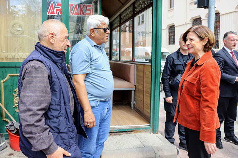 Başkan Ünlüce Hamamyolu’nda Vatandaşla Buluştu (4)