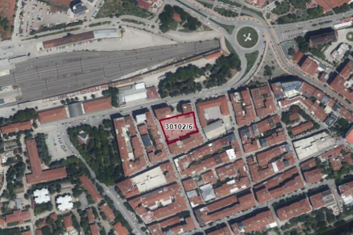 Büyükşehi̇r Beledi̇yesi̇nden Katli Otopark