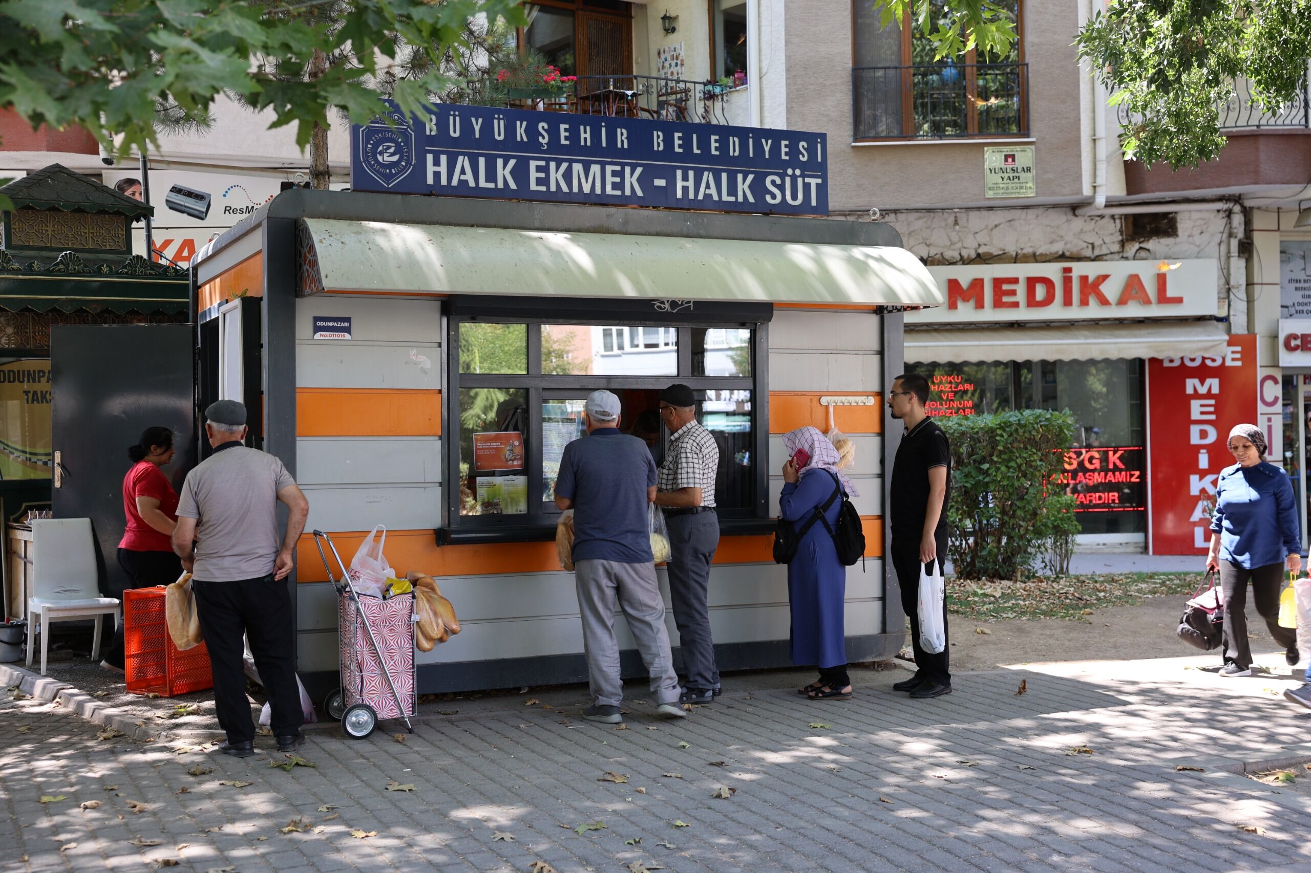 Büyükşehi̇rden 23 Ni̇san Düzenlemesi̇ (4)