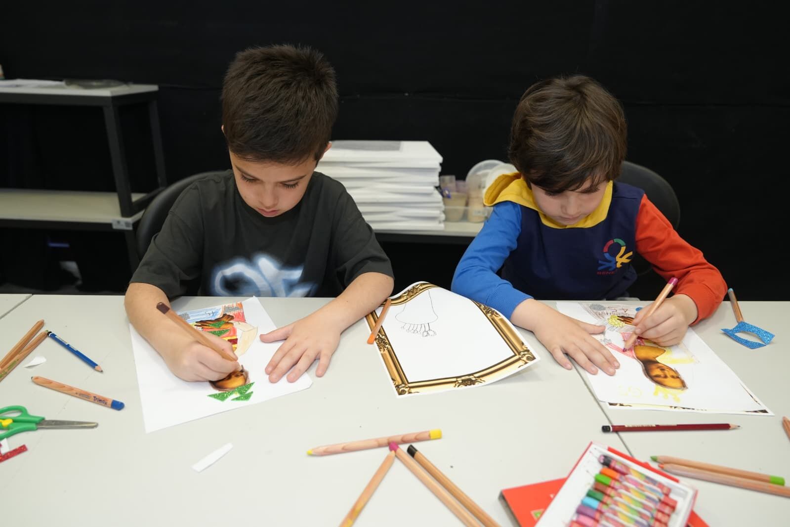 Çocuk Sanat Akademi̇si̇ Kapilarini Açti (10)