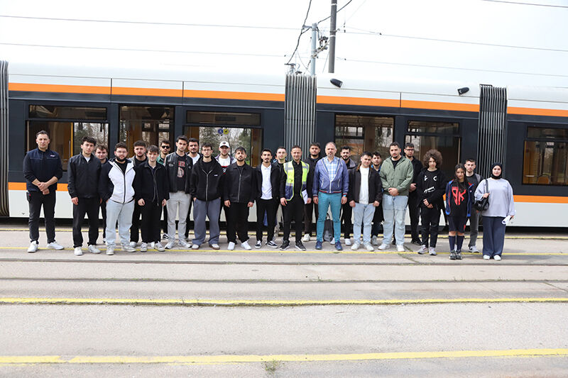 Estü Öğrenci̇leri̇nden Estram’a Tekni̇k Gezi̇ (1)