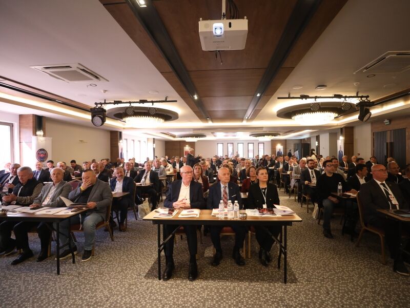 Kazım Kurt, İç Anadolu Belediyeler Birliği Encümenine Yeniden Seçildi 