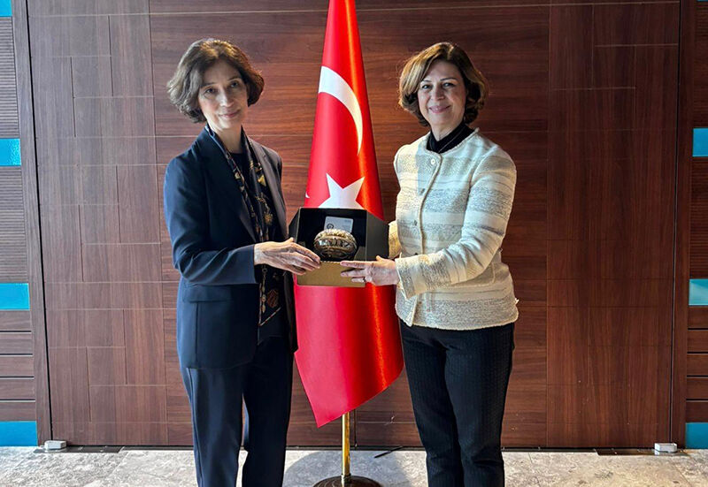 “Küresel Kri̇zler Artik Yerel Kri̇zlerdi̇r” (5)