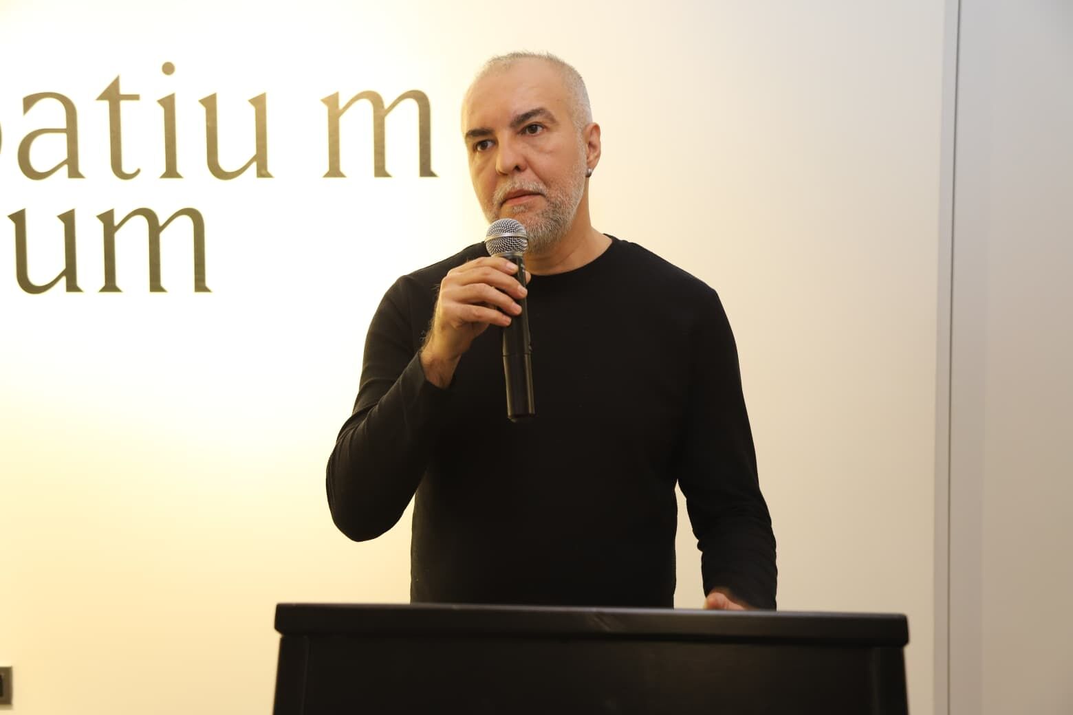 “Spati̇um” Sergi̇si̇ Sanat Sokaği’nda Açildi 