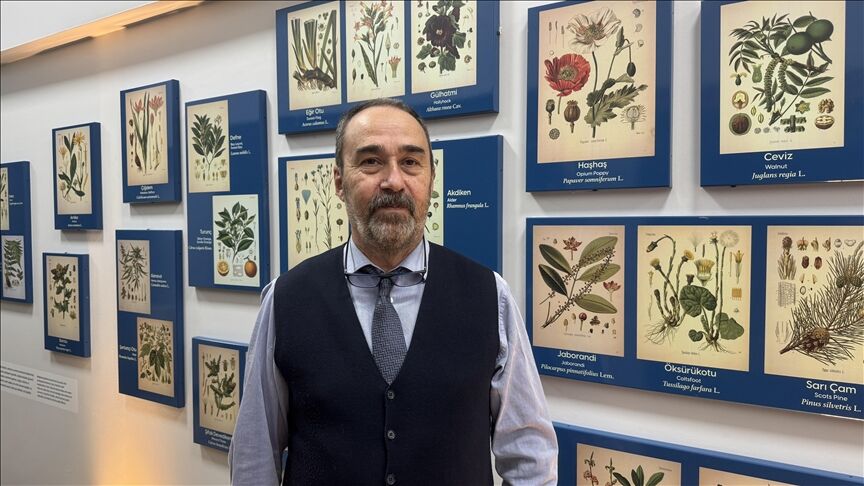 Erzurum'daki Biyoçeşitlilik Bilim Müzesi'nde tıbbi bitki ve kuş sergisi