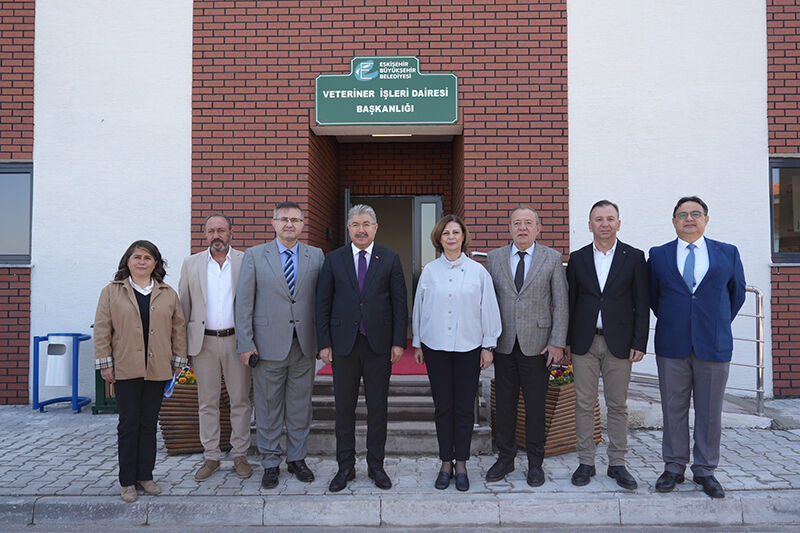 Vali̇ Yilmaz Ve Başkan Ünlüce Hayvan Bakimevi̇ni̇ Zi̇yaret Etti̇ (2)