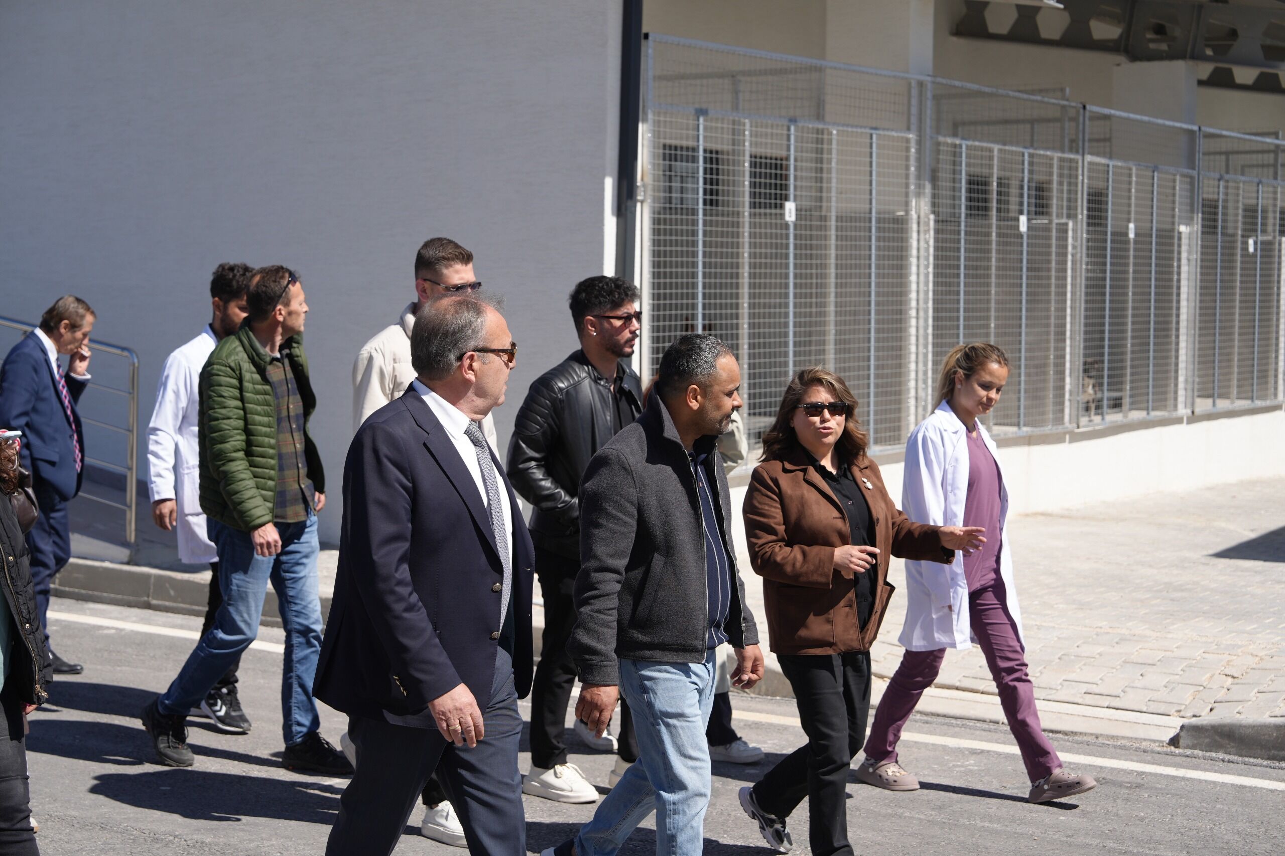 Büyükşehir Hayvan Bakımevi