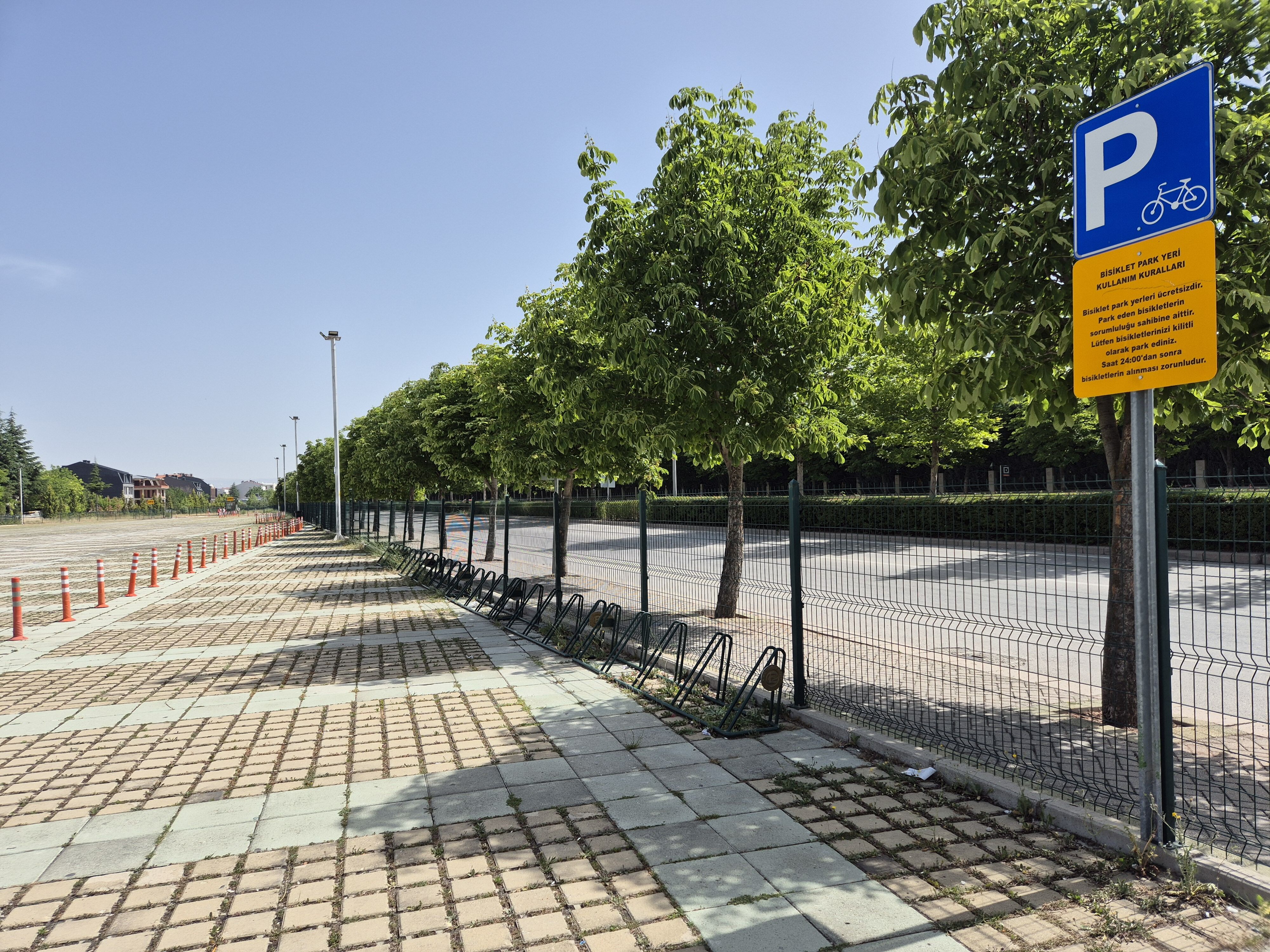Açık Otopark