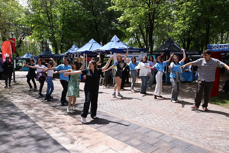 5. Uluslararası 3D Gençlik Festivali Coşkuyla Tamamlandı (2)