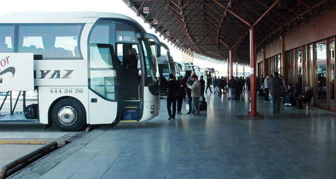 Şehirlerarası otobüs