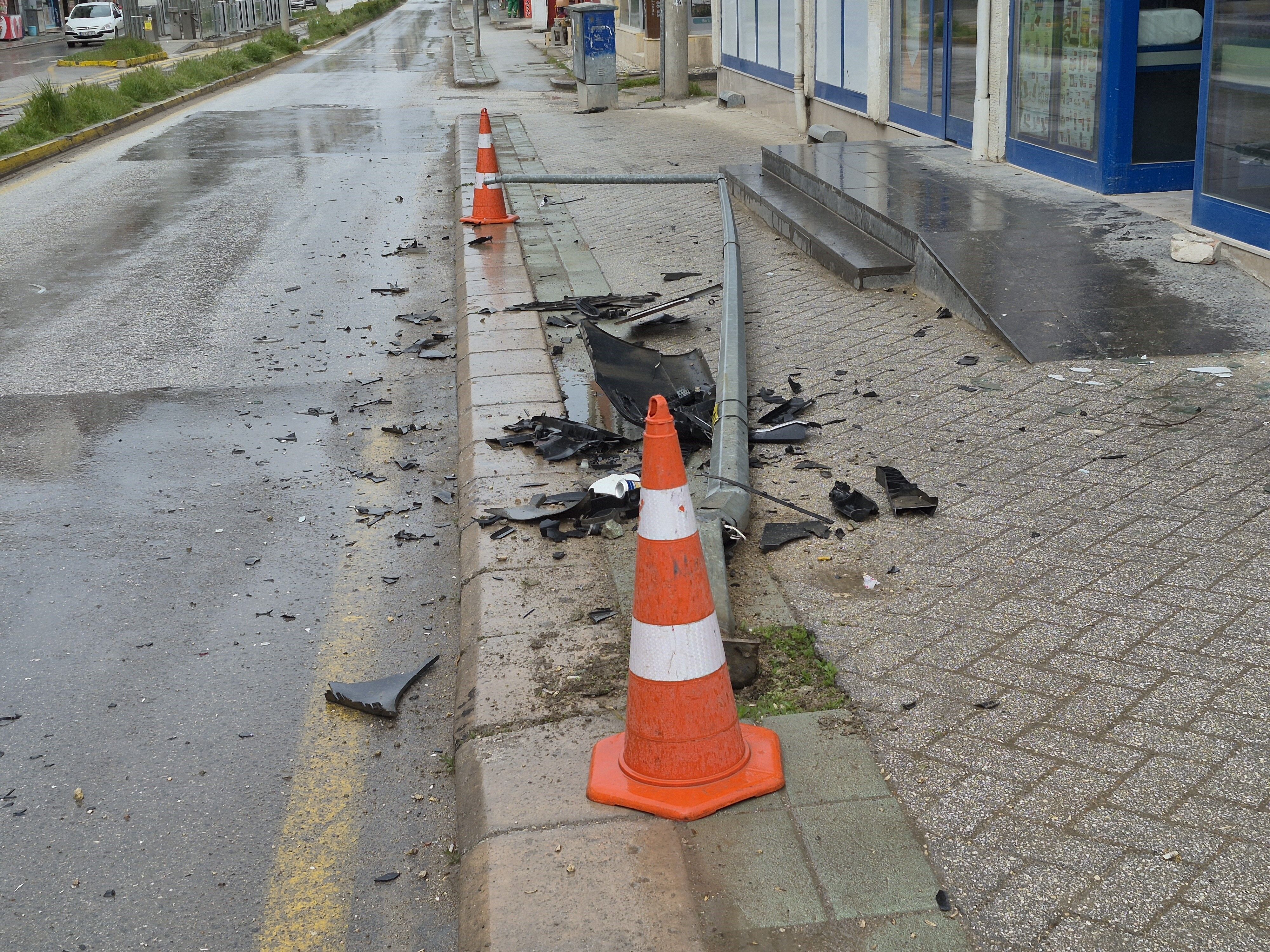 Aydınlatma Direği