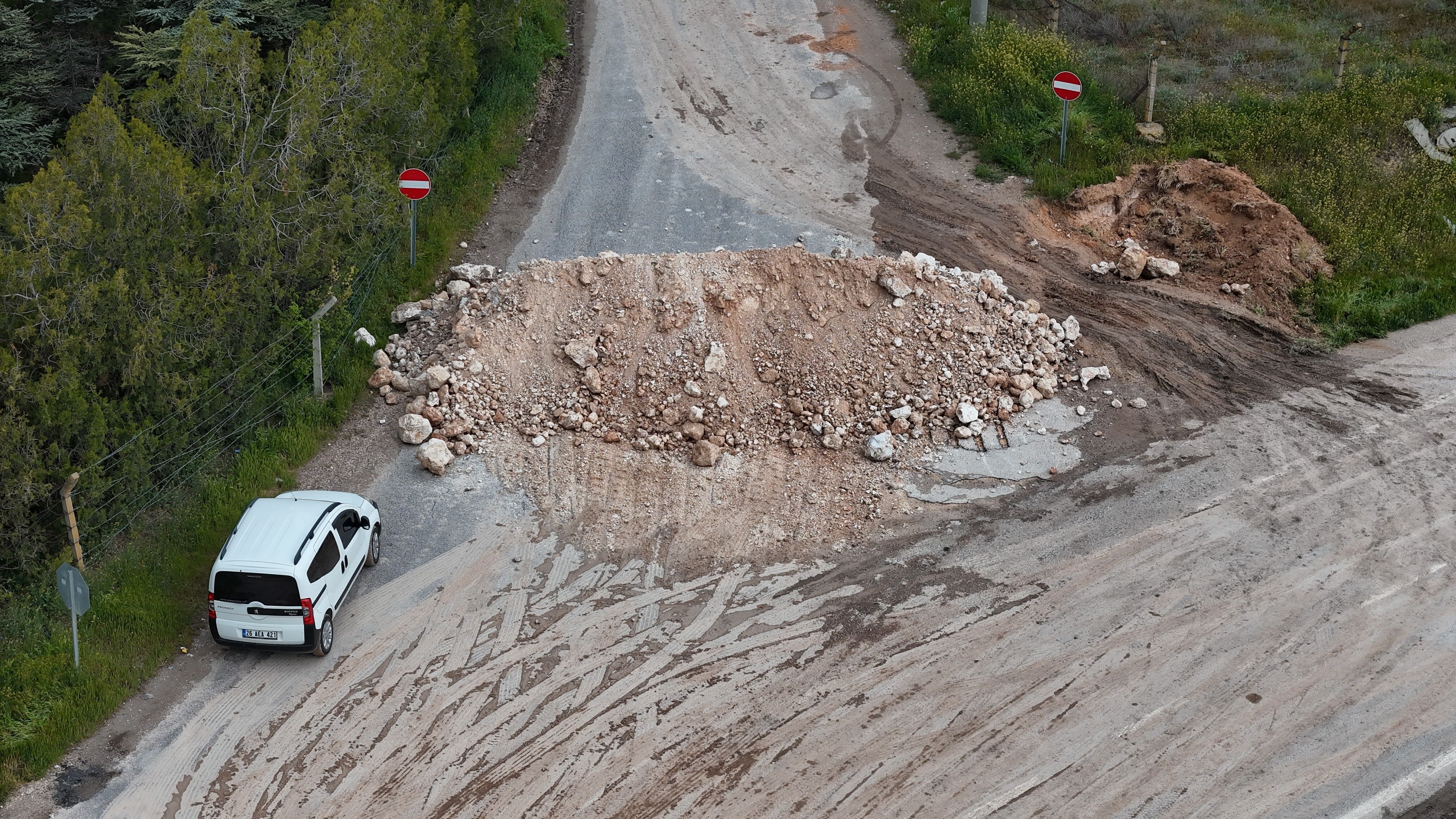 Yol çalışması