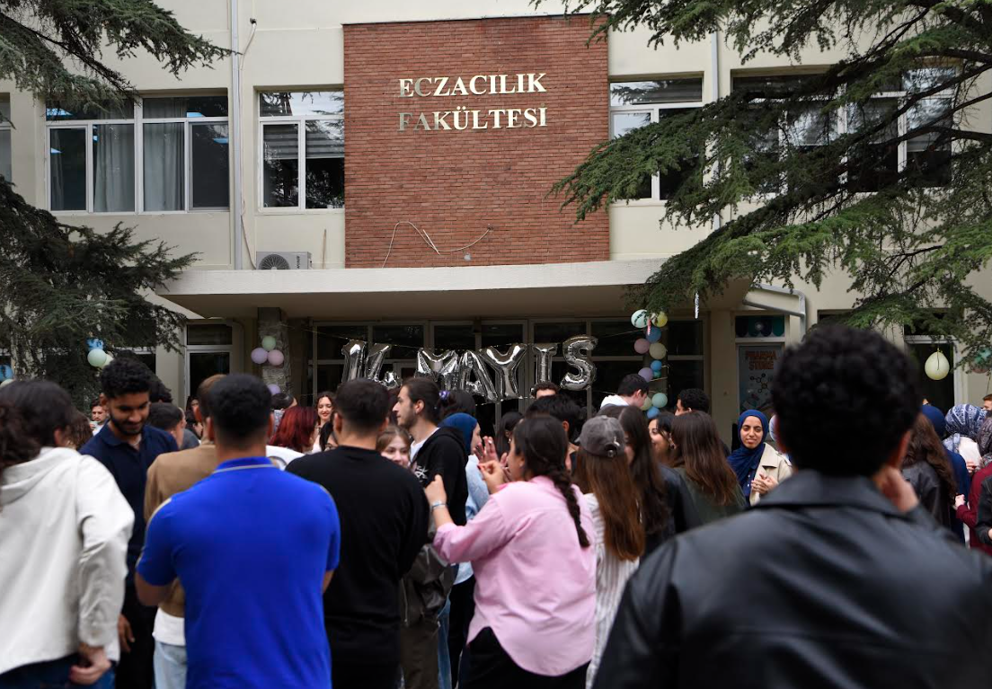 Anadolu Üniversitesi Eczacılık Fakültesi