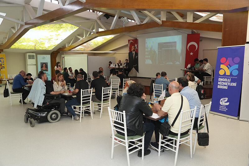 Engelsi̇z Bi̇lgi̇ Yarişmasi Büyük Heyecana Sahne Oldu (3)