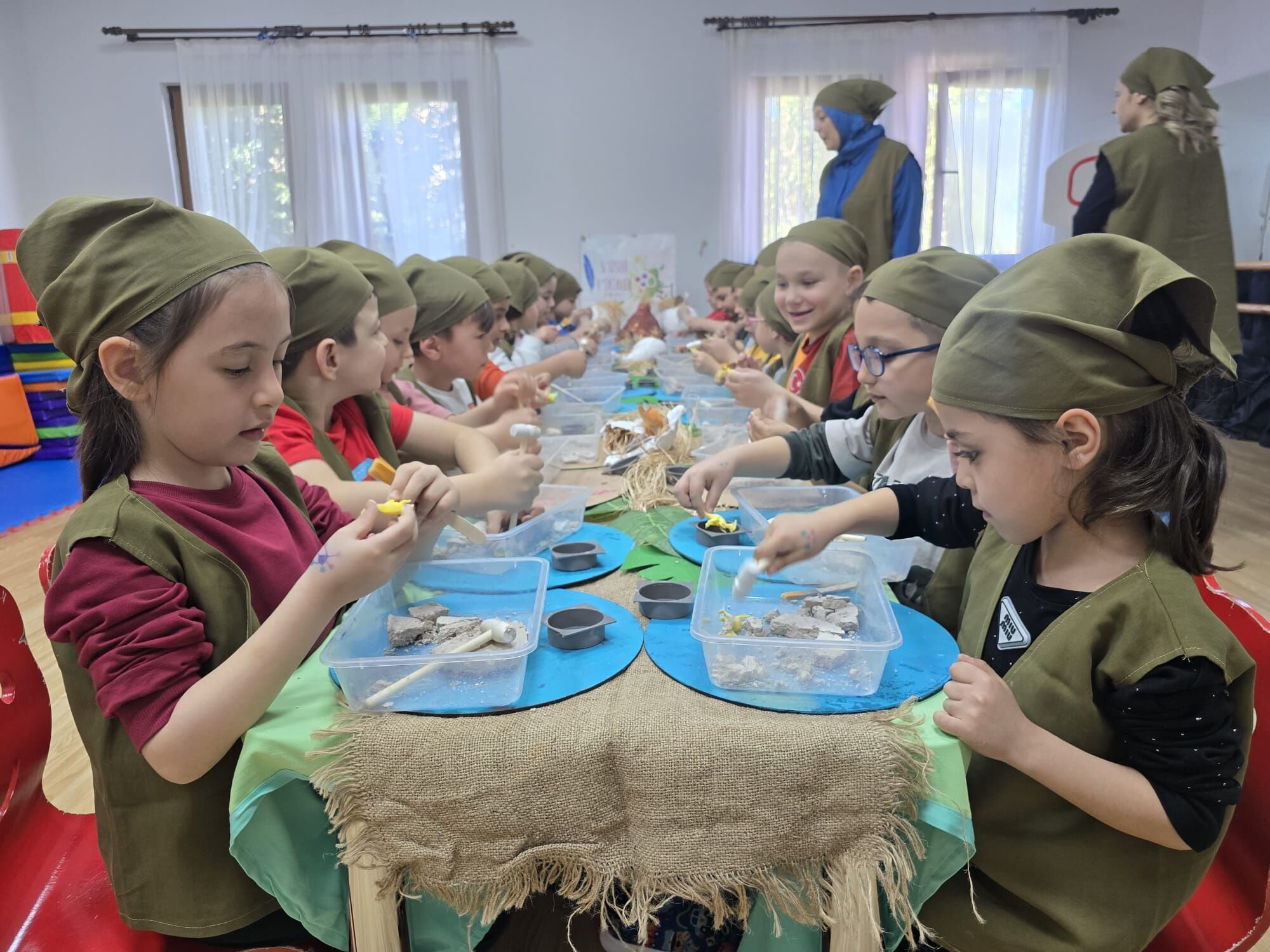 Es Çocuk Evi̇’nde Renkli̇ Atölye (4)