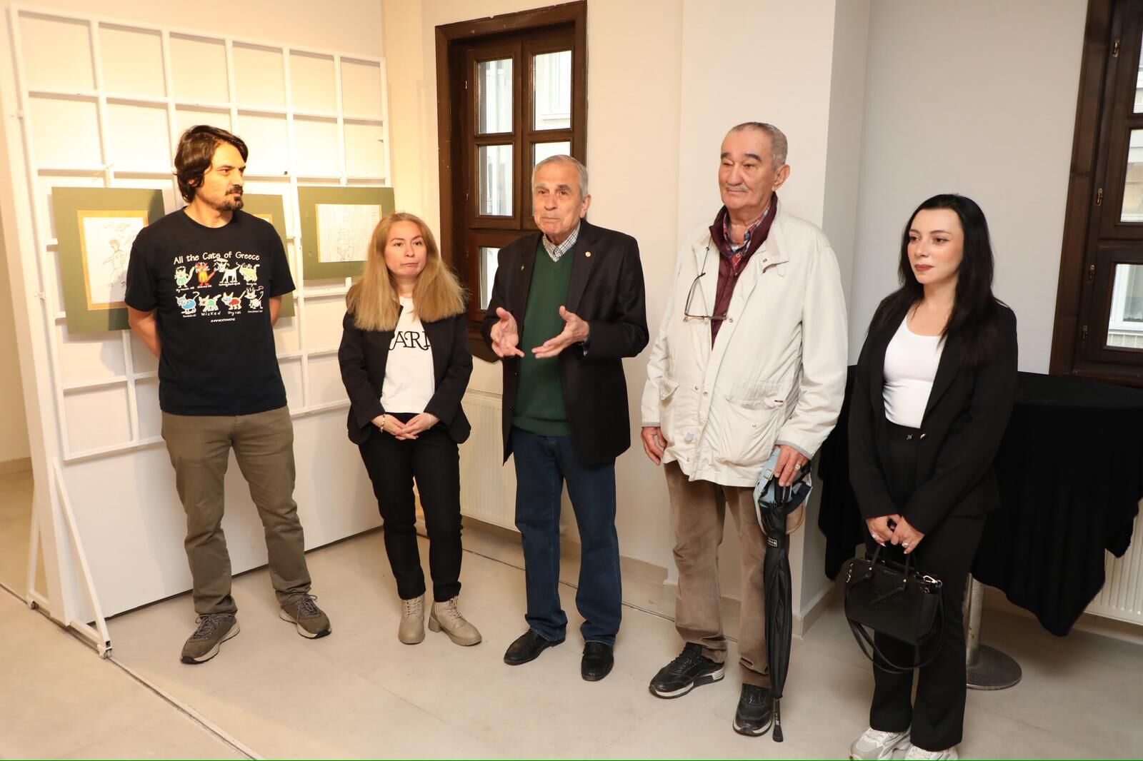 Gelecek Atölyesi Öğrencilerinin Karikatürleri Sanatseverlerle Buluştu (10)