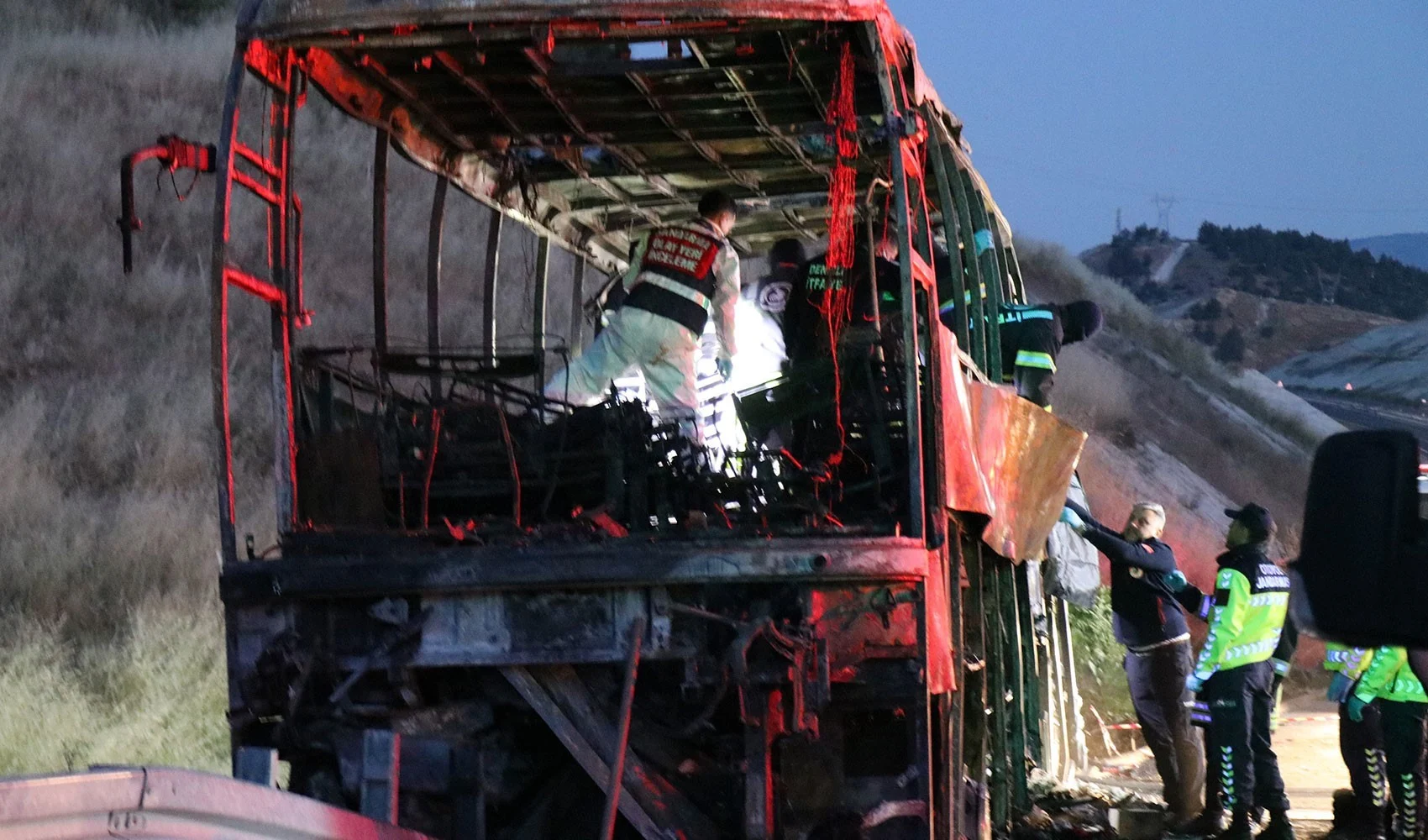 Kapak Otobus Faciasinda Kahreden Ayrinti Denizlideki Kazada Hayatini Kaybeden 8 Kisinin Kimligi Belli Oldu 227001
