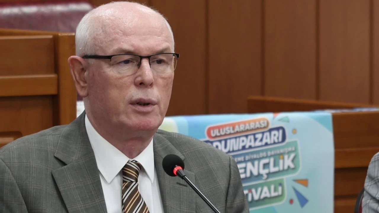 Kazım Kurt