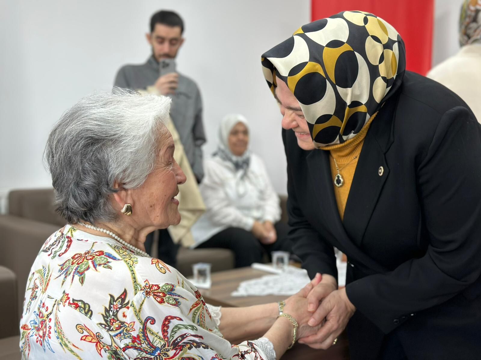 AYŞEN GÜRCAN