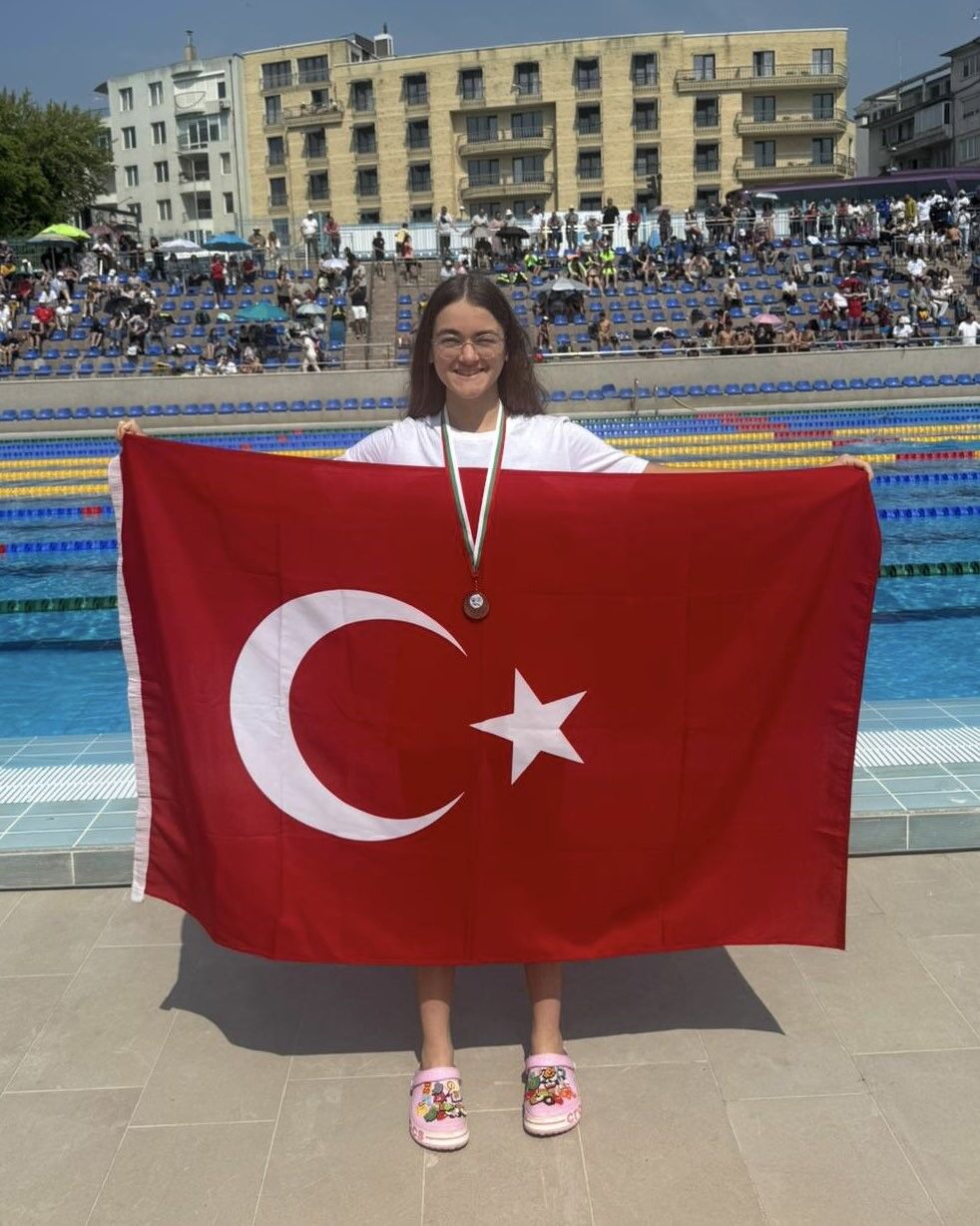 Ecrin Çevik