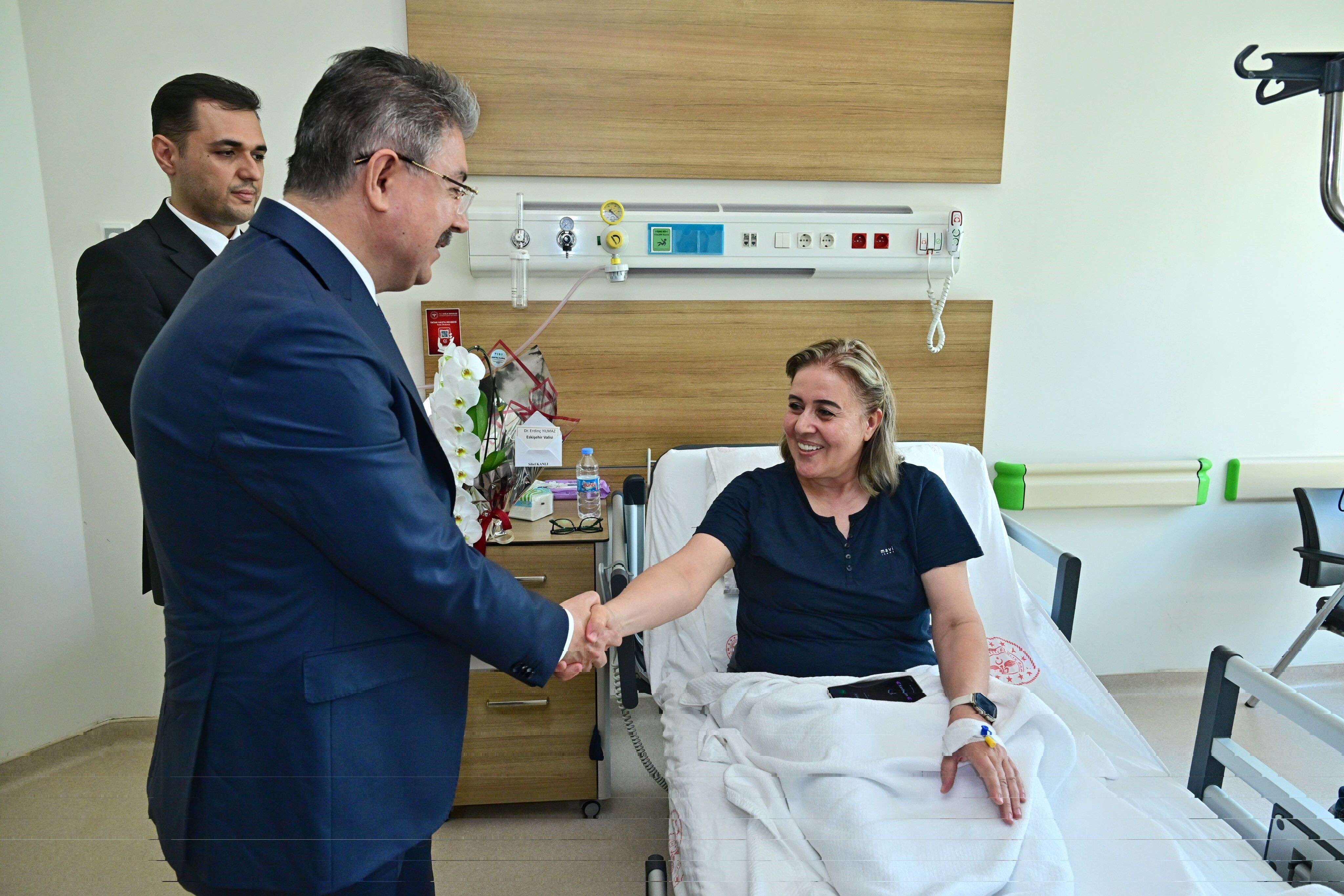 Vali Yılmaz'dan şehit ailesine ziyaret