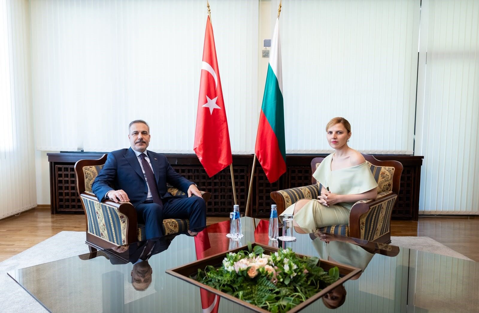A W723220 02