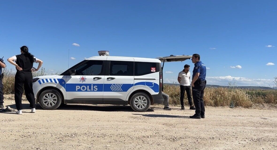 Polis Arabası