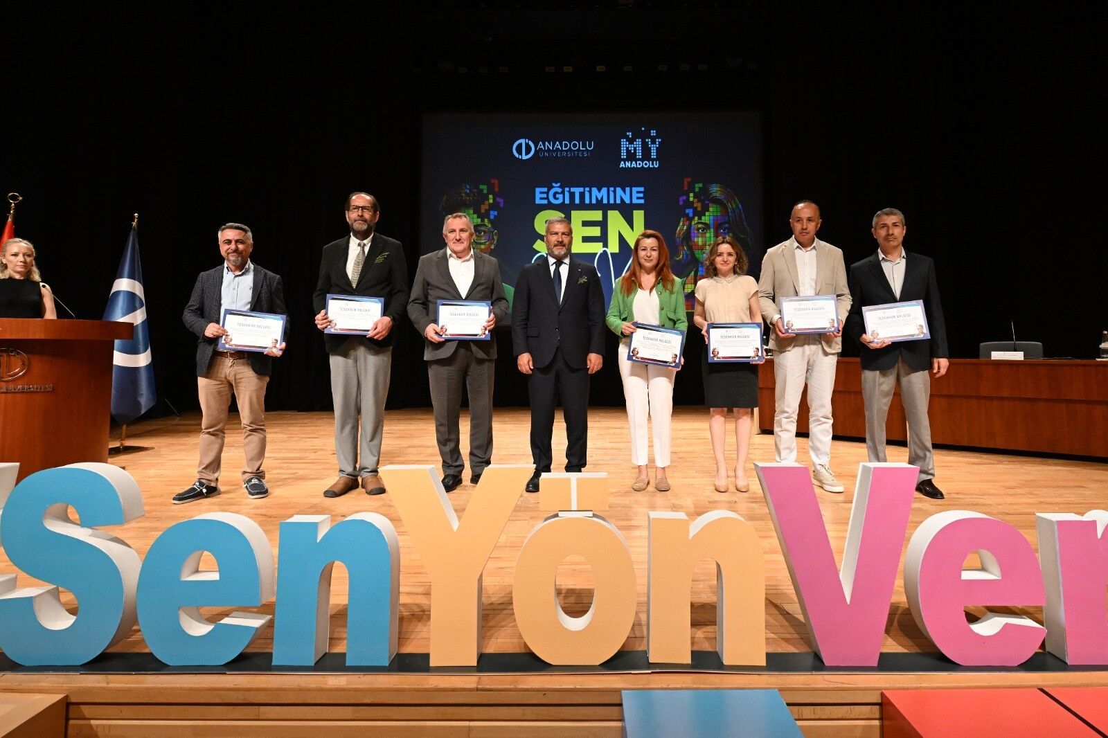 Anadolu Üniversitesi
