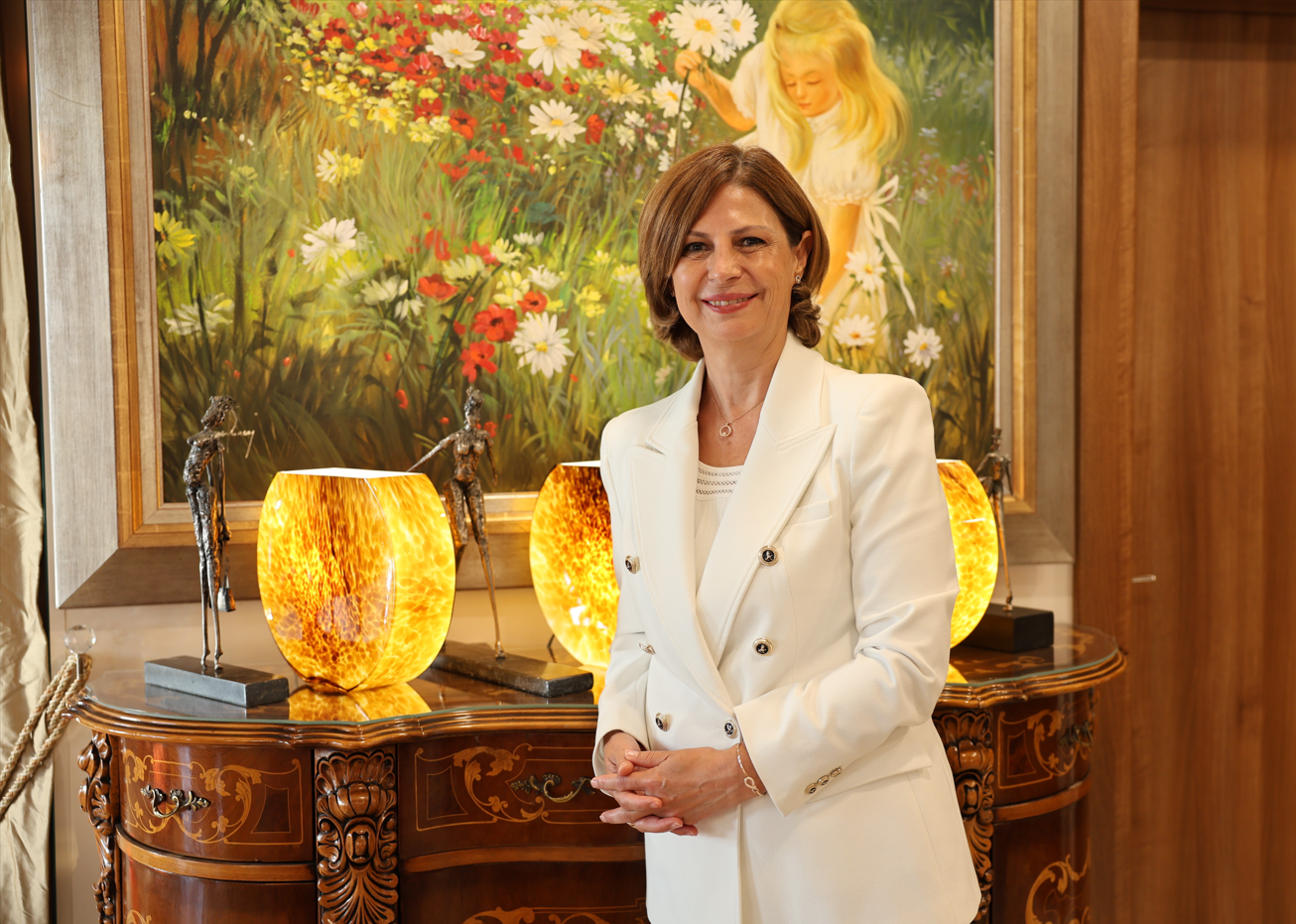 Ayşe Ünlüce