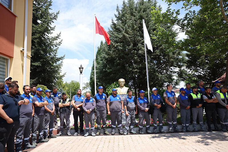 Başkan Kurt, Belediye Çalışanları Ile Bayramlaştı (16)