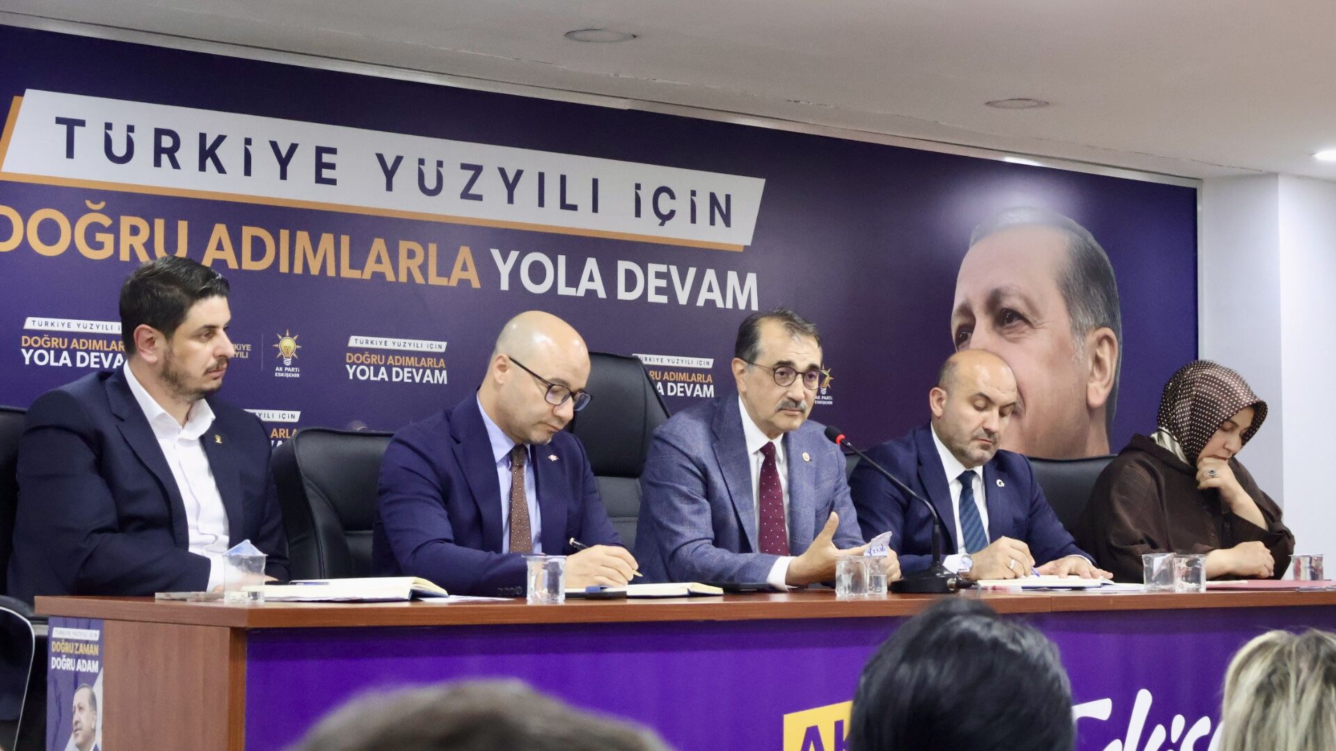 AK PARTİ TOPLANTI